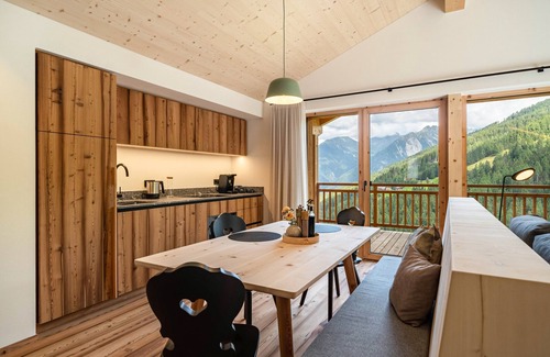 Moso in Passiria Apartamento | Apartamento 'Mucher Jakob' con vistas a la montaña, terraza privada y Wi-Fi