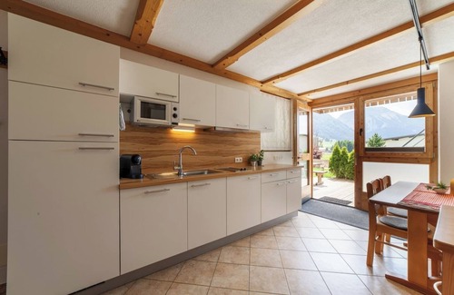 Resia Apartamento | Apartamento 'Mühlanderhof Apt Klopairspitze' con terraza compartida y Wi-Fi