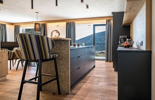 Valles Apartamento | Apartamento "Mulin Rudl" junto a la estación de esquí con vistas a la montaña, sauna y balcón