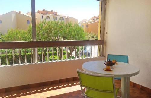 Port Leucate Apartamento | Apartment Mykonos-1 by Interhome