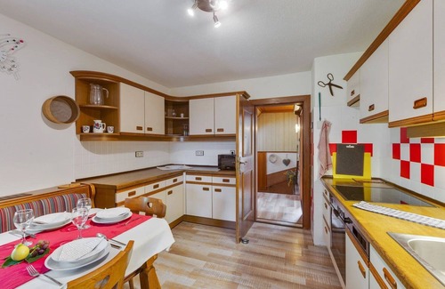 Frantschach-Sankt Gertraud Apartamento | Apartamento 'Naturoase' con vistas a la montaña, terraza compartida y Wi-Fi