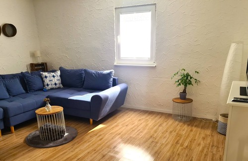 Klingenmuenster Condominio | Apartment of a wine farm with balcony