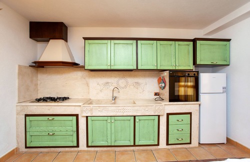 Sas Linnas Siccas Apartamento | Apartamento "Paguro" con vistas al mar, jardín y Wi-Fi