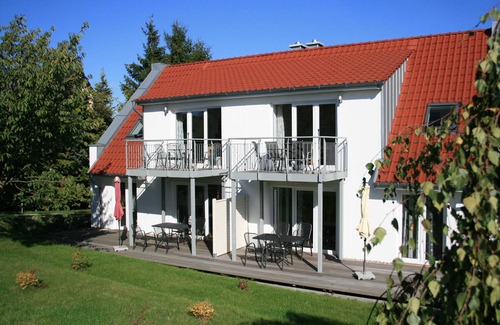 Mahlzow Apartamento | Apartment Peene - Holiday home Achter-Rachter