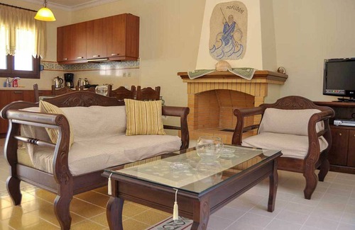 Kerveli Apartamento | Piso 'Posidon' en Kerveli Villa de lujo, piscina, Folklore Museum & Dive Center