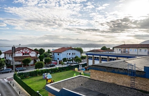 Santona Apartamento | Apartamento "Precioso apartamento en Santoña" cerca de la playa con Wi-Fi