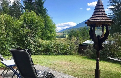 Lake Pressegger Apartamento | Apartamento 'Presseggersee' con vistas a la montaña, terraza privada y Wi-Fi