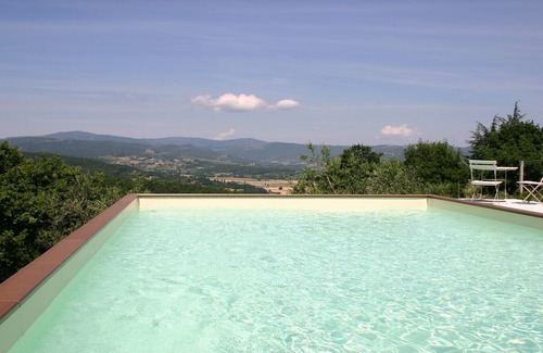 Bivio Lugnano Casa | Apartamento Quercia (duerme 2 - 4 + cuna)