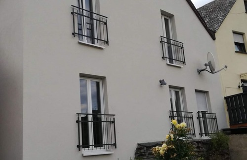 Neumagen-Dhron Apartamento | Fewo Römerturm, 1. Piso - Apartamento Lauterbach