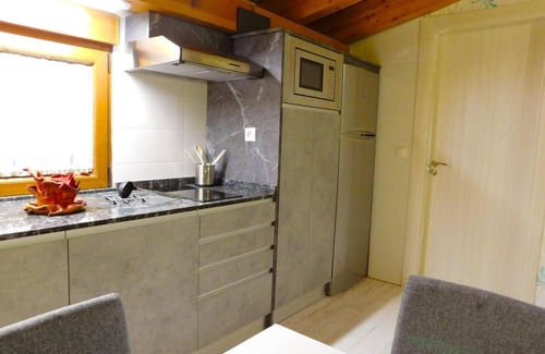 Tubilla del Lago Apartamento | Apartamento 'Ribera Del Duero Crianza' con Wi-Fi