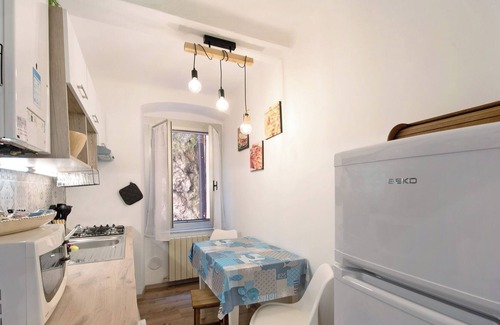 Voltri Apartamento | Apartment 'Sea la Vie' with Sea View, Wi-Fi and Air Conditioning