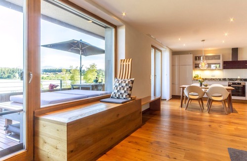 Pelham Apartamento | Apartamento "Seen-Sucht" con vistas al lago, jardín compartido y Wi-Fi