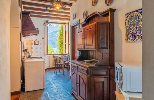 Musso Apartamento | Apartamento Sissi by Interhome