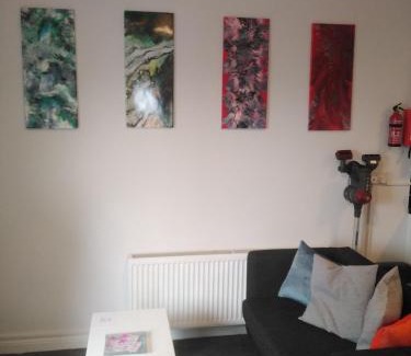 Carrick-on-Shannon Apartamento | Apartment Sleeps 2 with Free Parking