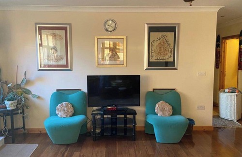 High Wycombe Casa | 2-Bed Apartment in High Wycombe Private Garden