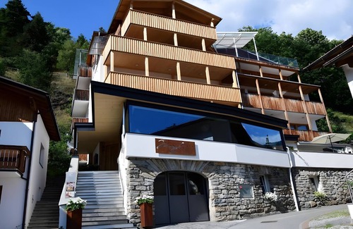 Burgusio Apartamento | Apartamento 'Sonnenaufgang 3' con vistas a la montaña, terraza compartida y Wi-Fi