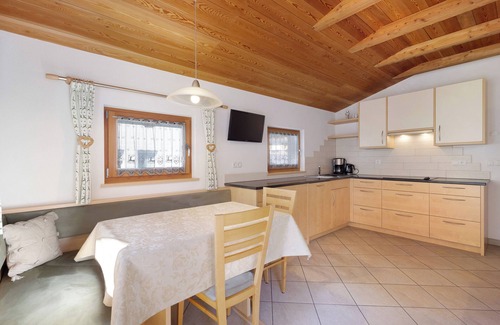Cadipietra Apartamento | Apartamento 'Speckign 2' con vistas a la montaña, balcón y Wi-Fi
