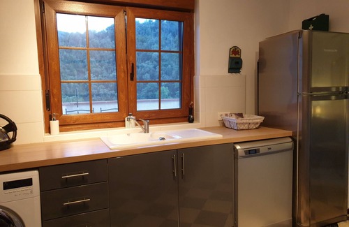 Arles-sur-Tech Apartamento | Apartamento - impresionantes vistas, piscina, estacionamiento, gran terraza privada