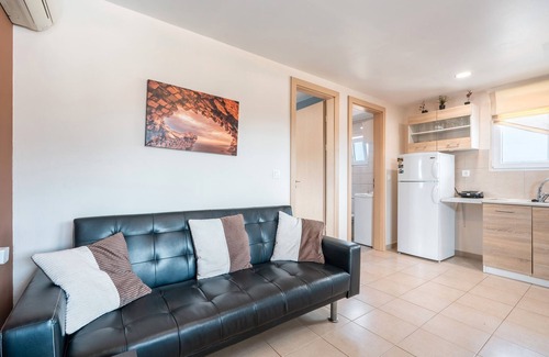 Pastida Apartamento | Apartamento 'Sunshine' con vistas al mar, Wi-Fi y aire acondicionado