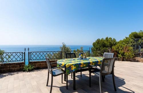 Poggi Apartamento | Apartment Terrazzo Panoramica by Interhome