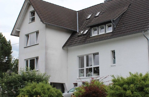 Wilnsdorf Apartamento | Apartamento en el Weißtal, Wilnsdorf-Niederdielfen cerca de Siegen