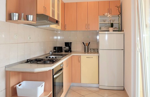 Grebastica Apartamento | Apartamento Toni by Interhome