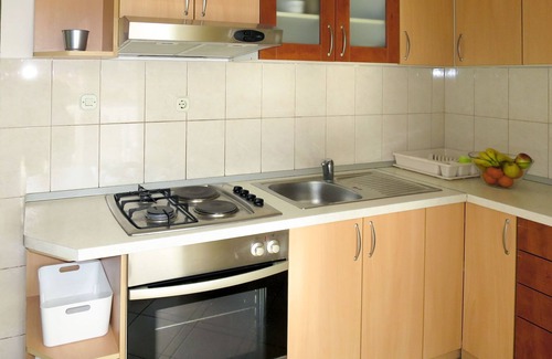Grebastica Apartamento | Apartamento Toni by Interhome
