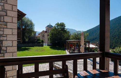 Potamia Apartamento | Apartamento 'Triple Room with View-Dafni' con vistas a la montaña, terraza privada y Wi-Fi