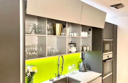 Shrewsbury Apartamento | Apartment Twelve