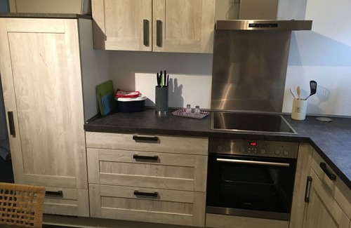 Ohningen Apartamento | Apartamento 'Unterm Blauregen' con terraza privada y Wi-Fi