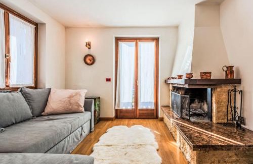Sant'Antonio di Mavignola Apartamento | Apartment Vaccari by Interhome