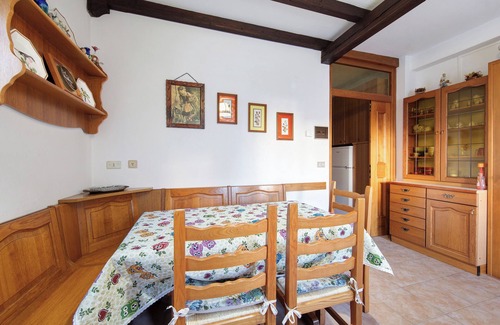 Auronzo di Cadore Apartamento | Apartamento 'Villa Maria Auronzo' con vistas a la montaña y jardín privado