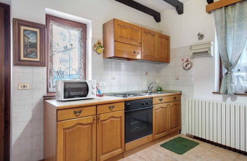 Auronzo di Cadore Apartamento | Apartamento 'Villa Maria Auronzo' con vistas a la montaña y jardín privado