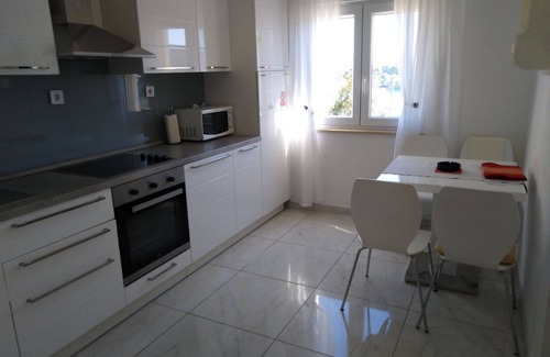 Cove Donja Krusica (Donje selo) Apartamento | Apartment Villa Jakov - Two Bedroom Apartment with Terrace and Swimming Pool