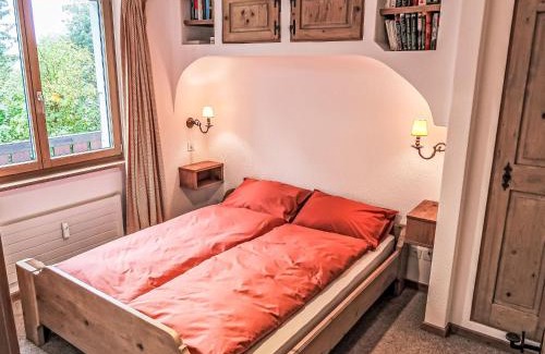 Flims Apartamento | Apartment Villa Waldpark by Interhome