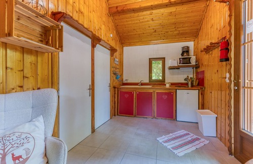 Vaulnaveys-le-Bas Apartamento | Apartamento 'Violette' con vistas a las montañas, Wi-Fi y aire acondicionado