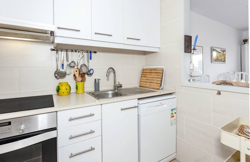 Coves Noves Apartamento | Apartamento 'Vista Faváritx' con piscina compartida, Wi-Fi y aire acondicionado