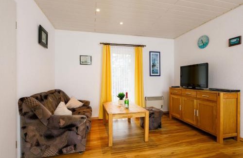 Trassenheide Apartamento | Apartment Volkmann by Interhome