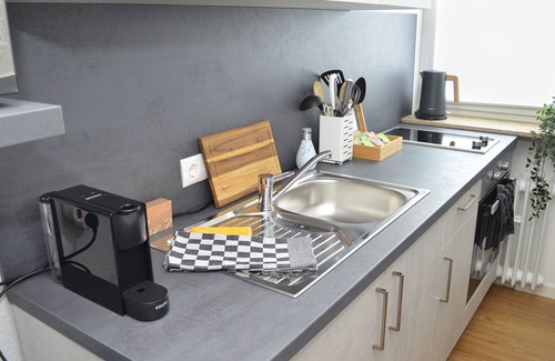 Kaiserslautern Apartamento | Apartment Volkspark mit Balkon - Netflix - Küche