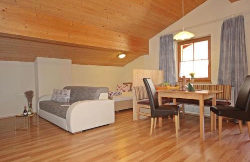 See Apartamento | Apartment Voräule by Interhome