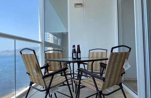 Costa Azul Apartamento | Apartamento con hermosa vista a la bahía