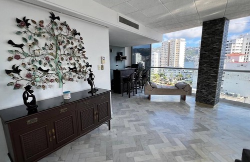 Club Deportivo Apartamento | Departamento con vitas al mar y campo de Golf