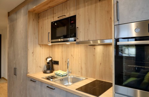 Muenchberg Apartamento | Apartamento-Waldstein-Baño para personas con movilidad reducida-Terraza