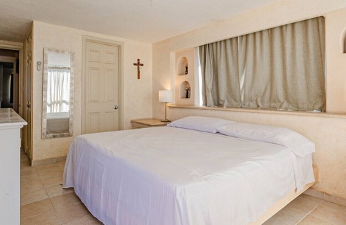Club Deportivo Apartamento | Apartment with Excellent Ocean View and Location!!!