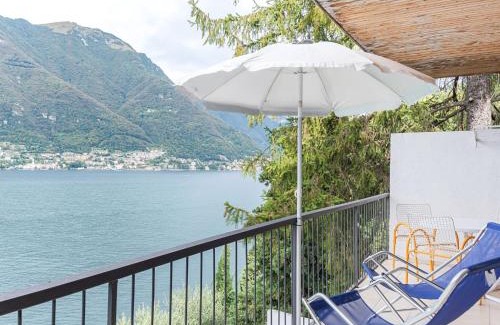 Faggeto Lario Apartamento | Apartment with 2 bedrooms a large terrace with magnificent view of the lake