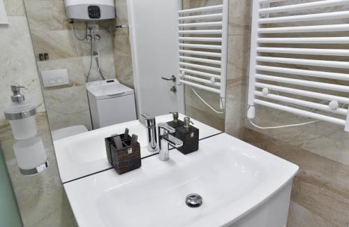 Budva Apartamento | Apartment with 2 rooms in Tre canne hotel