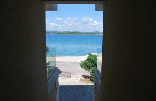 Susica Apartamento | Apartamento con hermosa vista al lago - mar - 2016