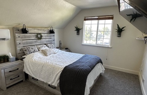 Orem Apartamento | Apartment with a view. You'll want to come back!