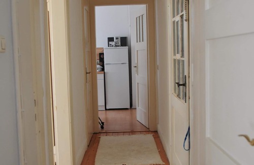 Badenscheuern Apartamento | Apartamento con balcón y vista soñada.