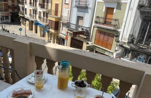 Requena Apartamento | Apartamento con Balcón Varone – City View Apartments near Circuito Cheste
